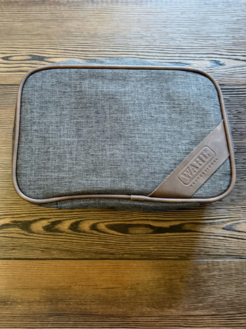 Wahl Gray and Brown Razor Travel Case